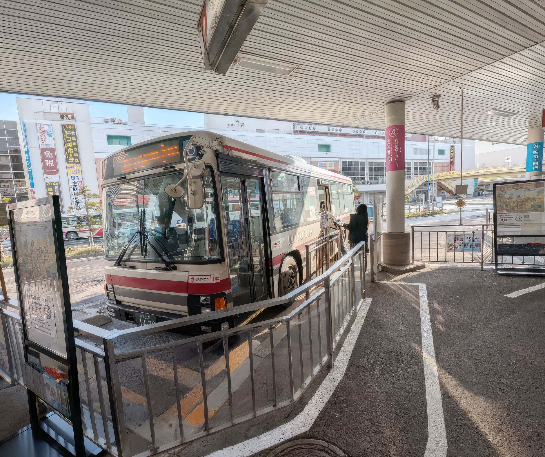 18小樽車站外面就有接駁巴士到天狗山(來源: 天狗山官網).jpg