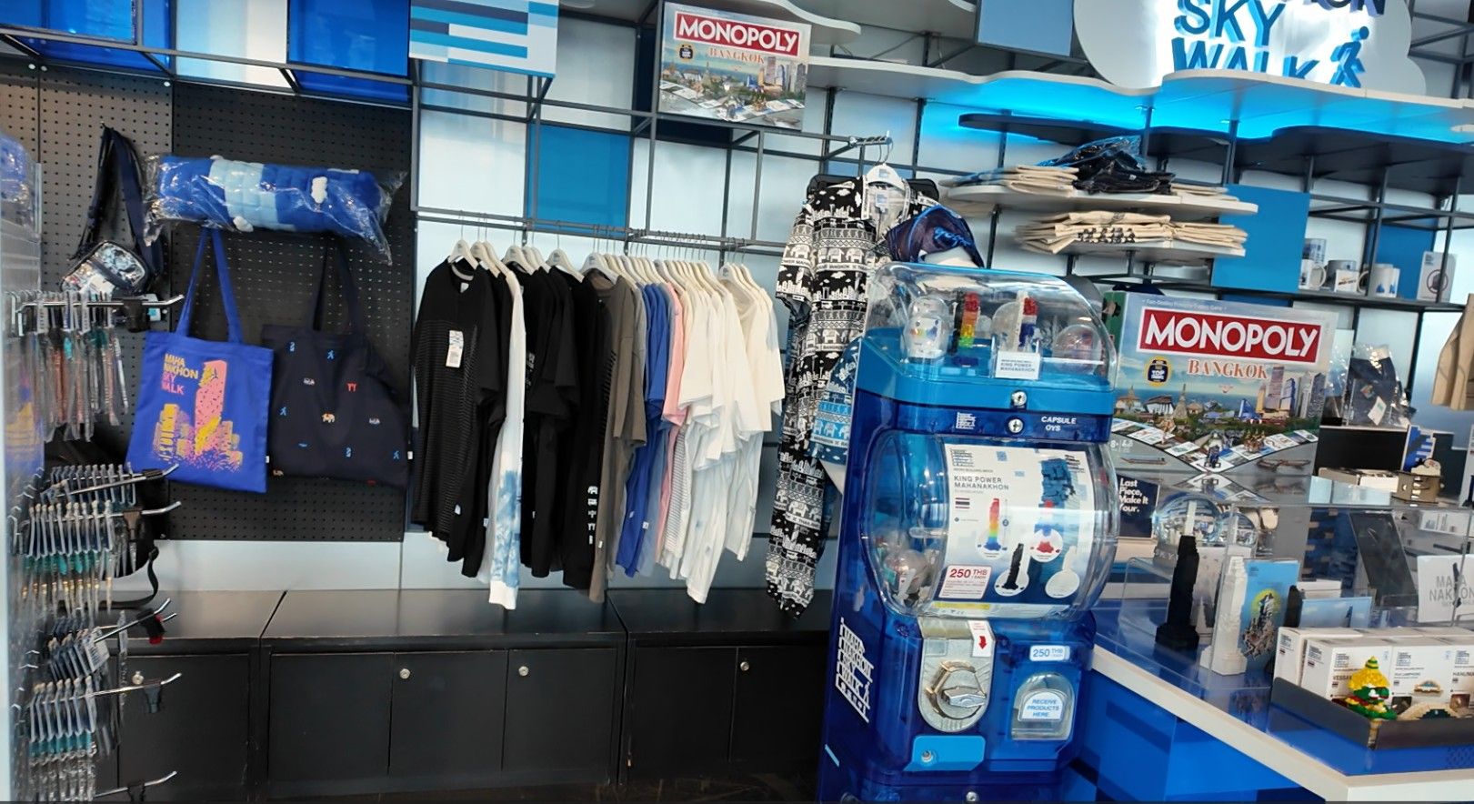 74樓的紀念品店.jpg