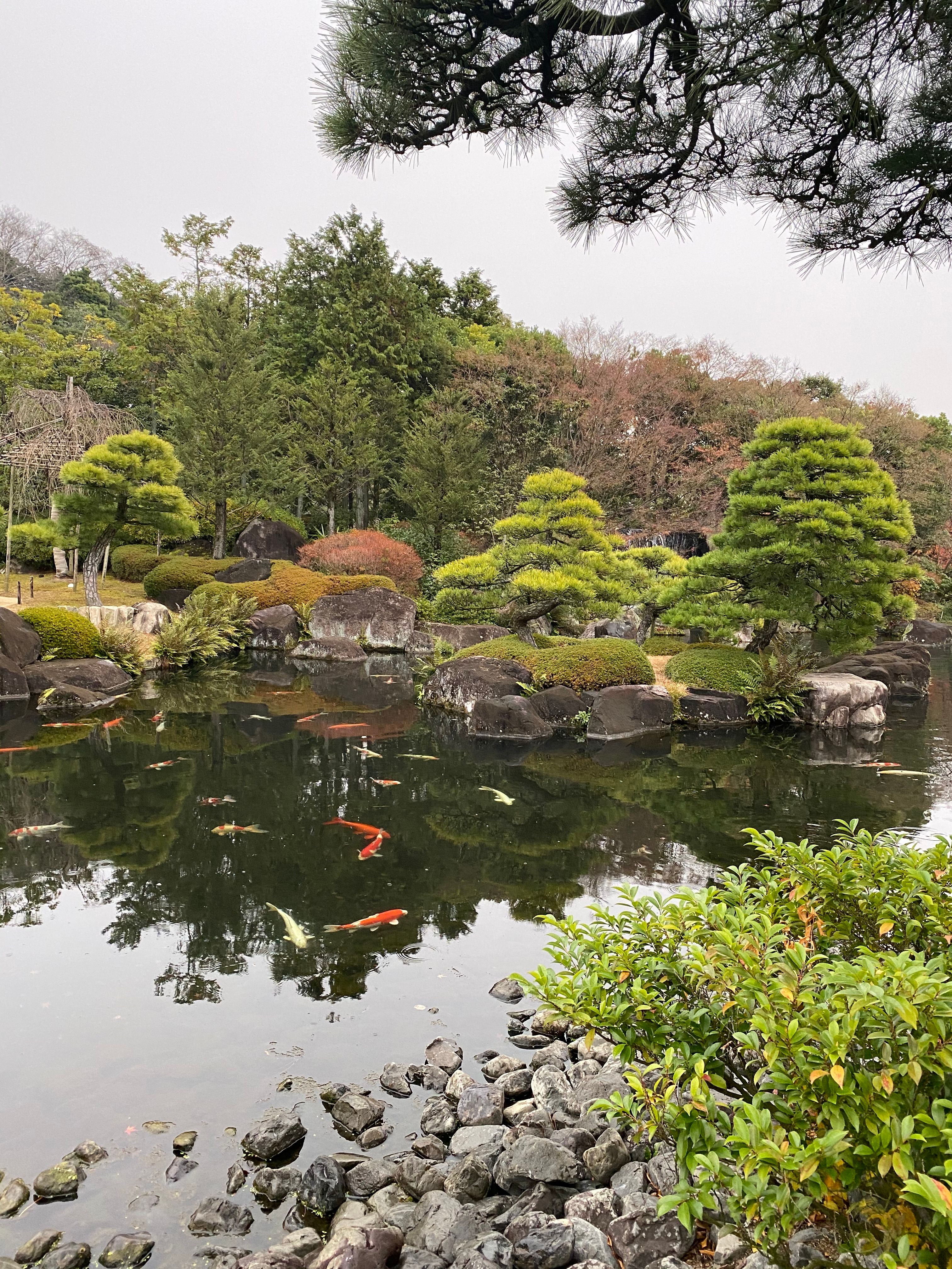 好古園由9個不同的庭園組成，漫步其中感受日本庭園之美。.jpg
