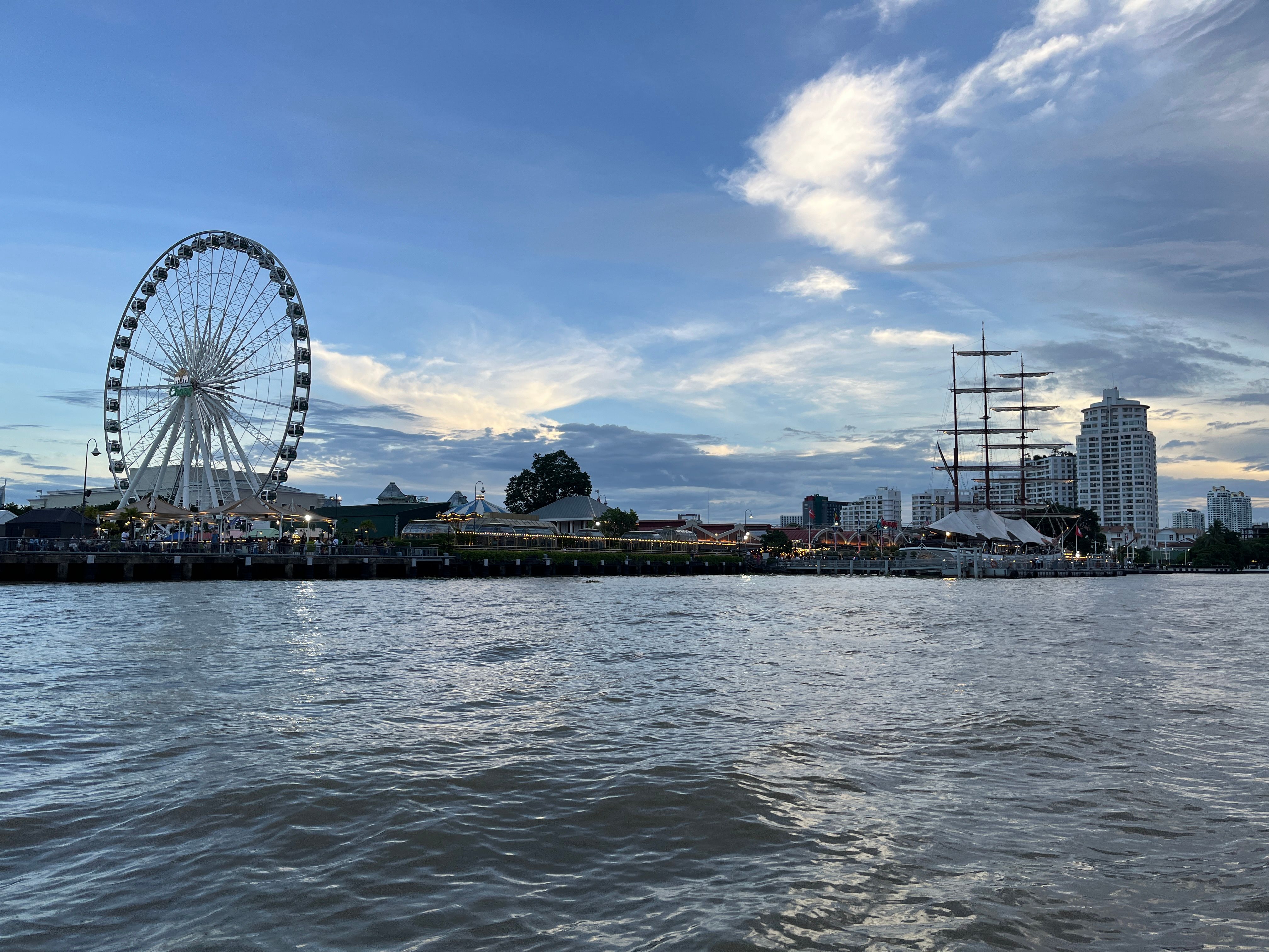 Asiatique 001.JPG