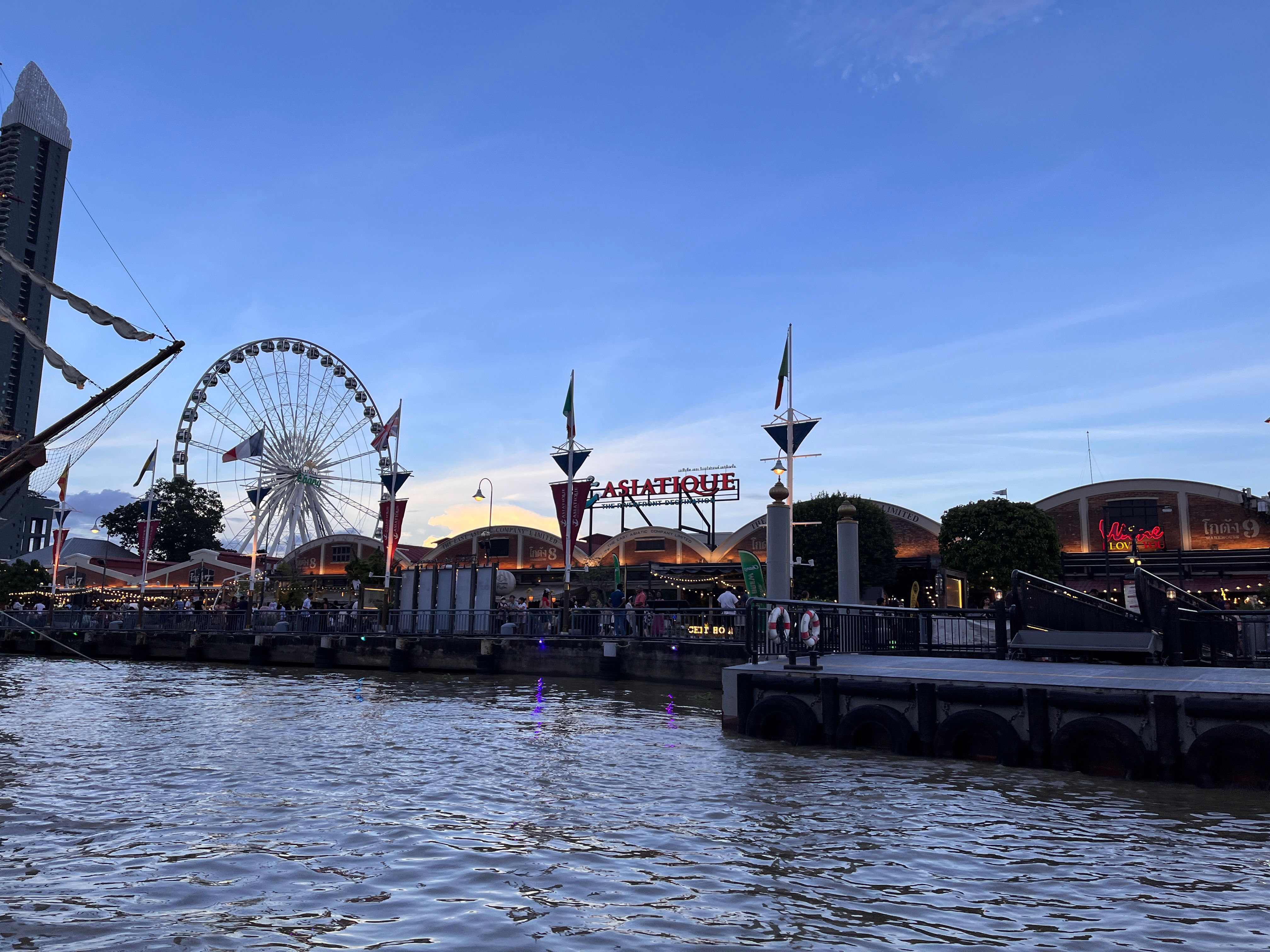 Asiatique 002.JPG