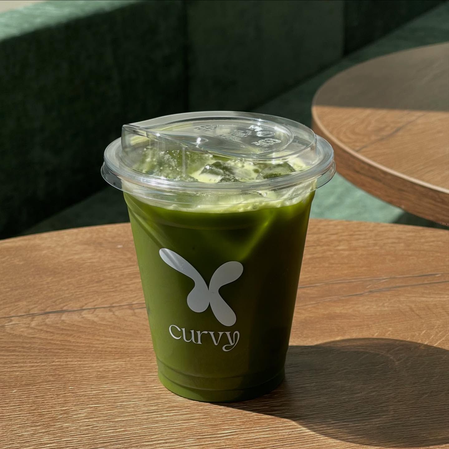 Curvy 025.jpg