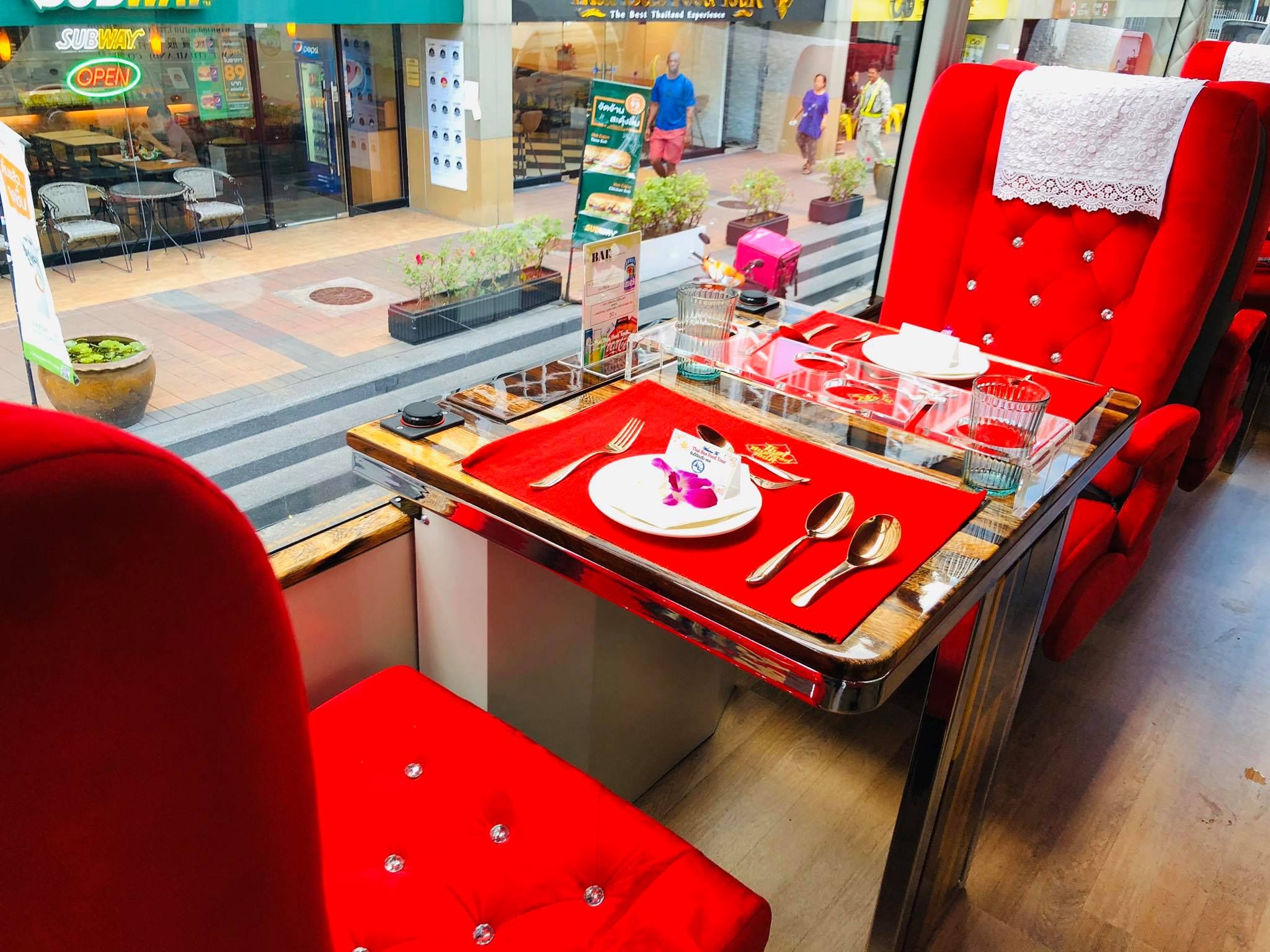 Foodbus 007.jpg