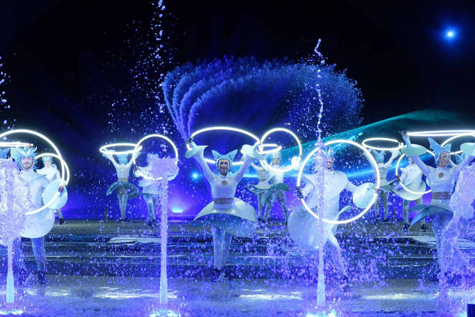 KissoftheSeaShow-SunGroup.jpg