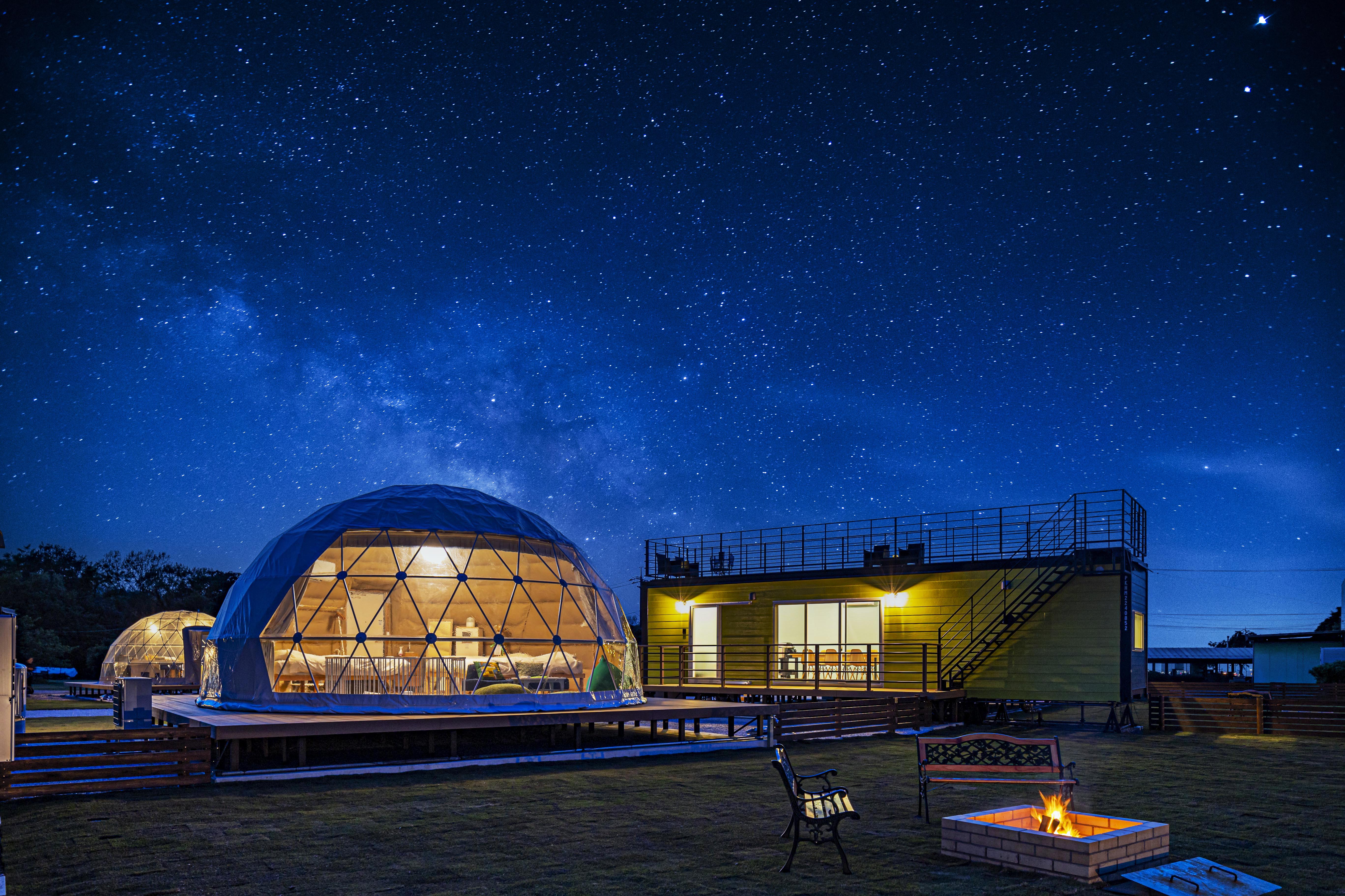 Tottori Farm Glamping Moi Sorayama可以看到星取縣最清澄的星空。.jpg