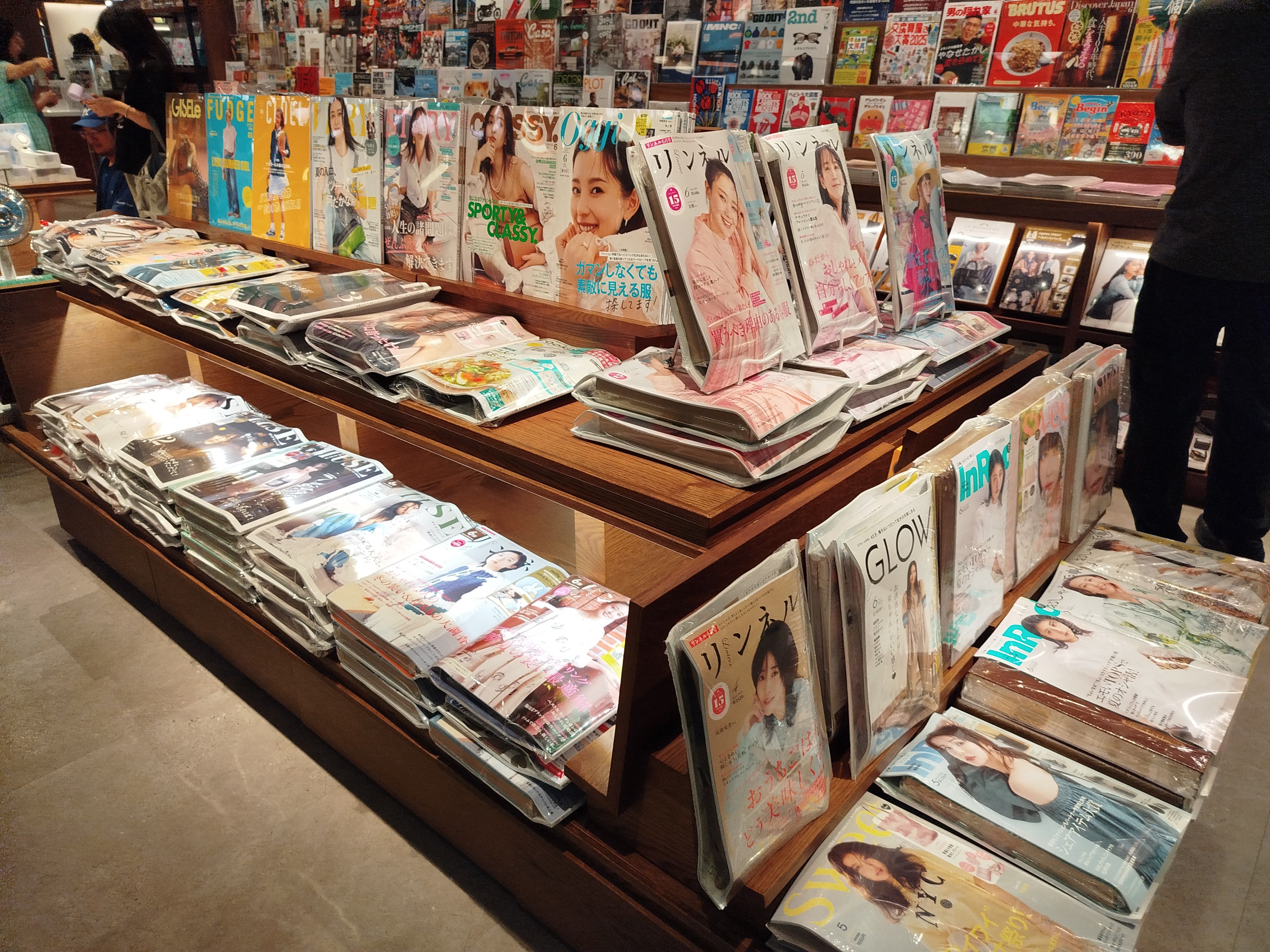 蔦屋書店的日本雜誌很多。.jpg