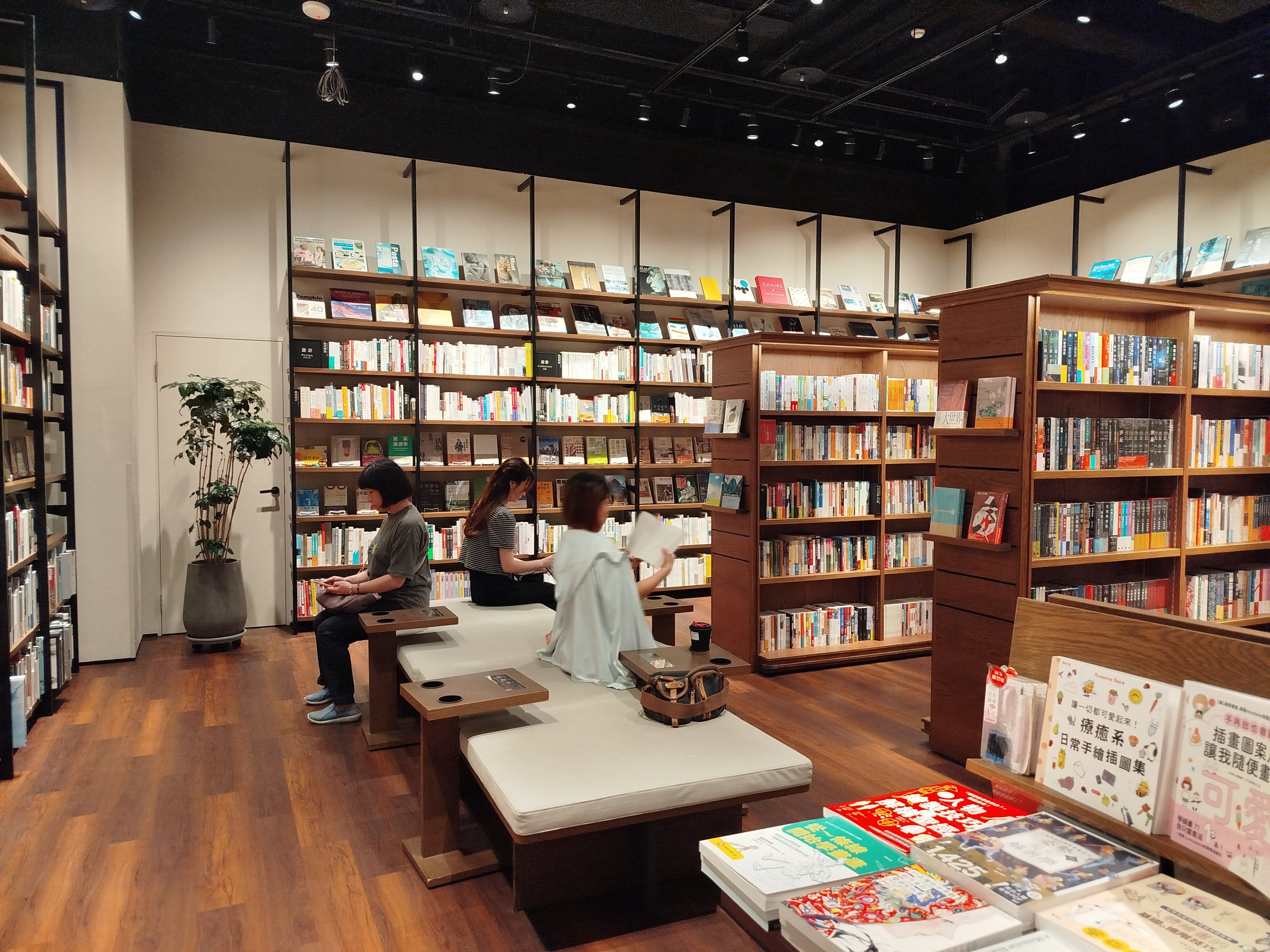 蔦屋書店一隅。.jpg