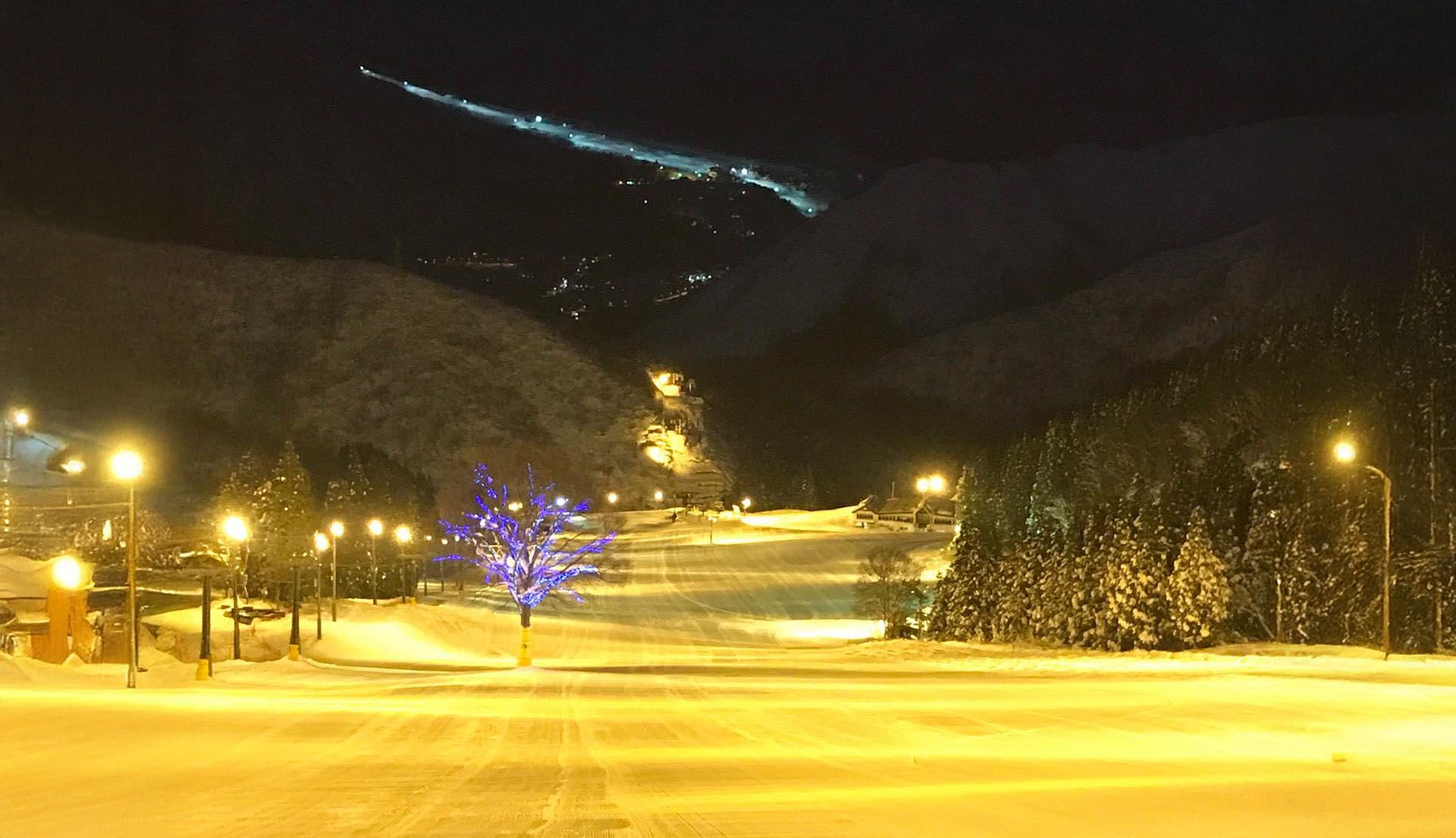 神立夜滑.jpg