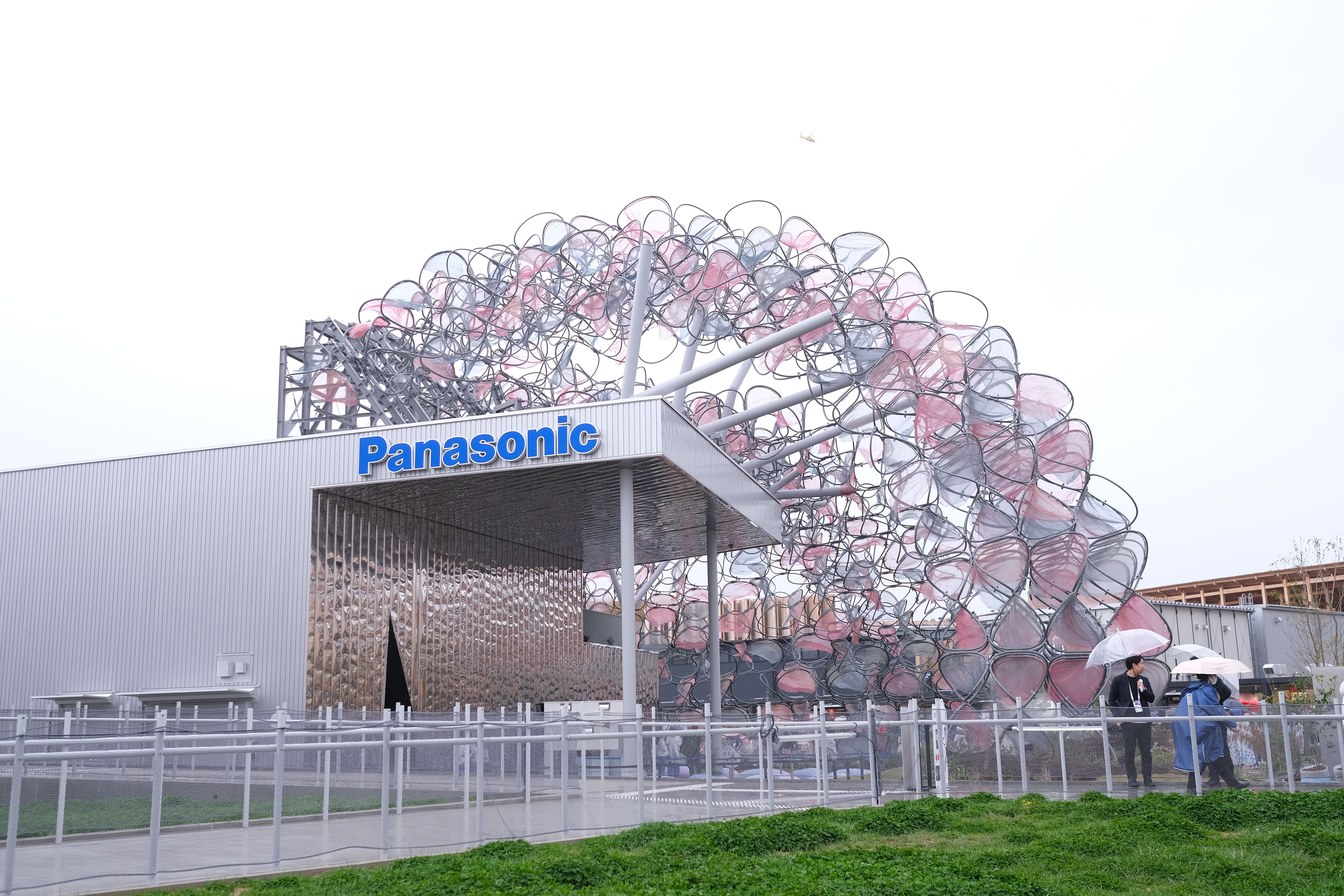 panasonic等日本企業亦有在場內設置場館。.JPG
