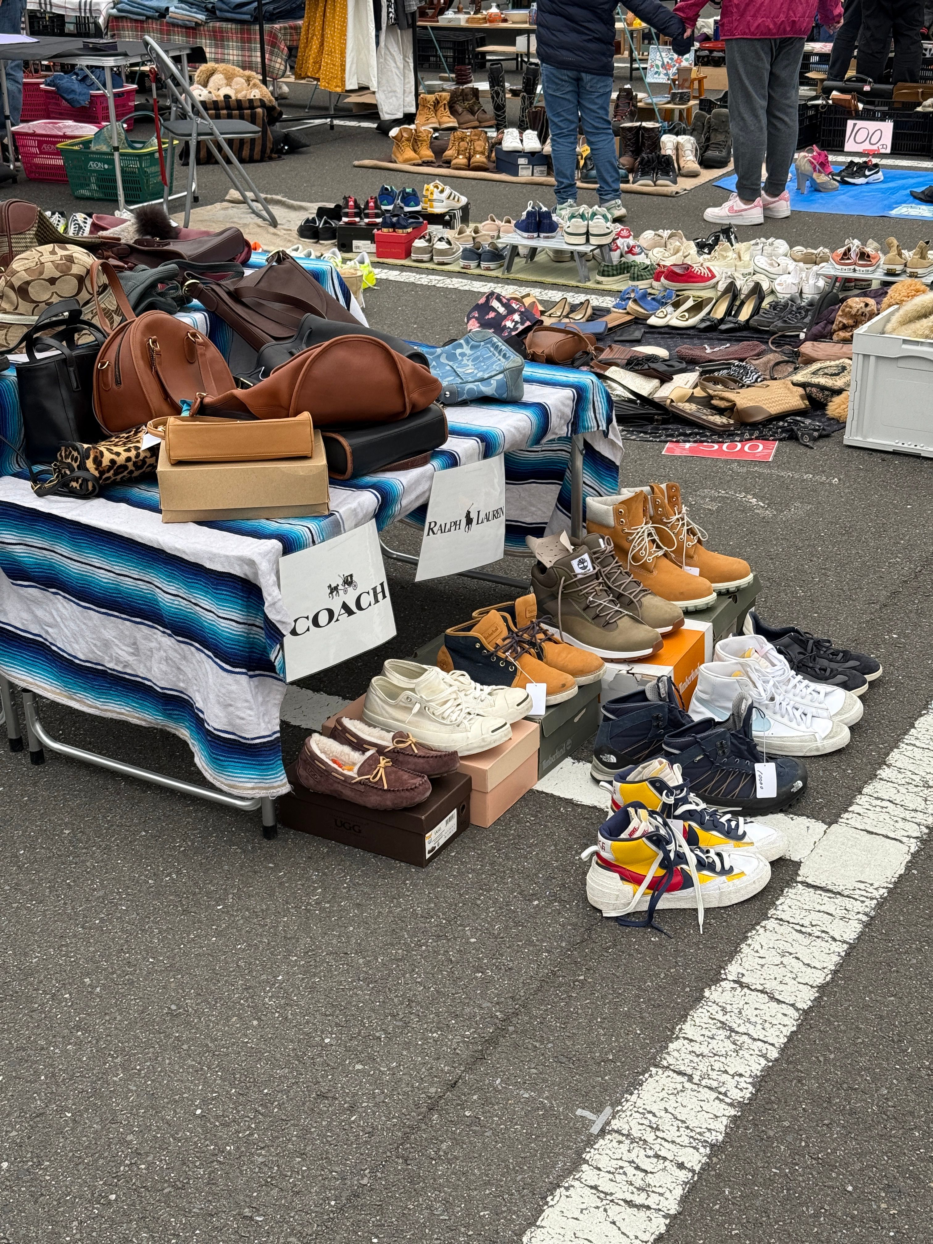 很多日本製的二手鞋，要「睇啱兼撞啱size」難度大過娶好老婆.JPG