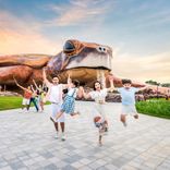 暑假到富國島親親動物  VinWonders主題樂園逐浪 訂大灣區航空機票享6折住酒店別墅